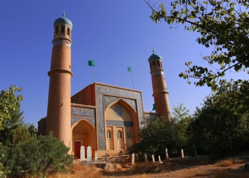 Chesht Sharif Aram Gha Qutbudin Mududi